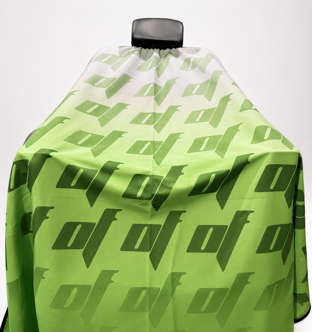 OF GREEN FADEOUT CAPE